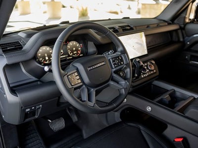 2025 Land Rover Defender 110 S