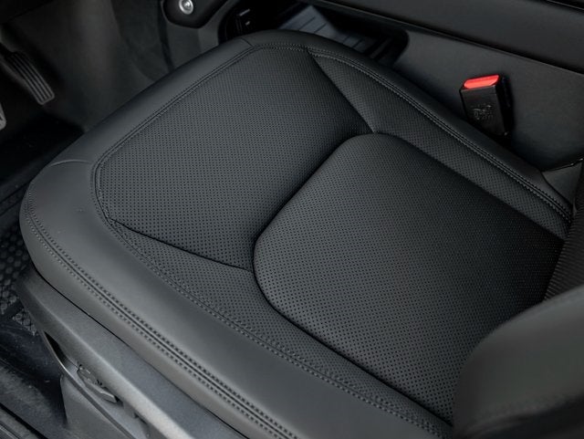 2026 Land Rover Defender 110 S