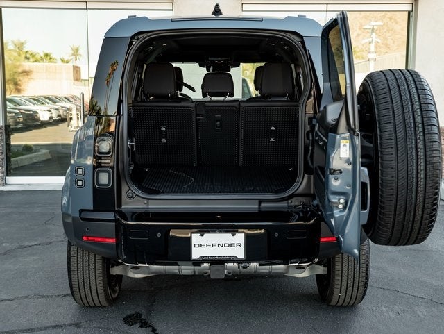 2026 Land Rover Defender 110 S