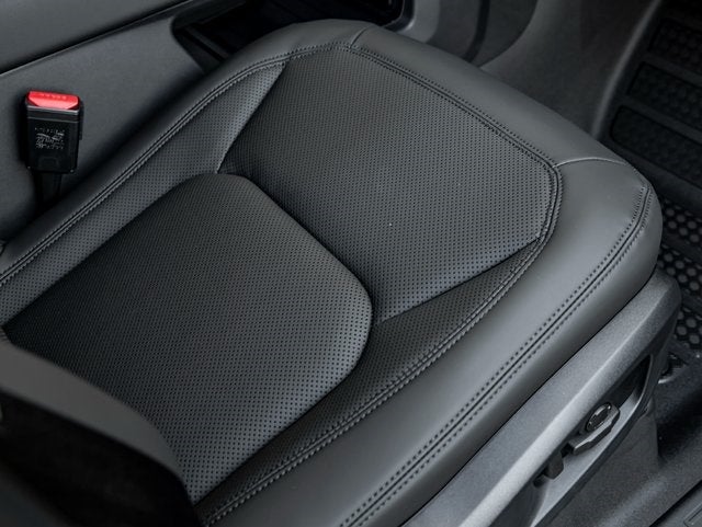 2026 Land Rover Defender 110 S