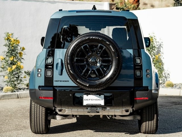 2026 Land Rover Defender 110 S