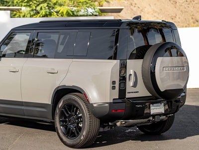 2026 Land Rover Defender 110 S