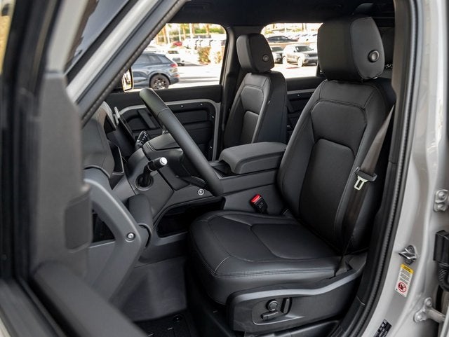 2026 Land Rover Defender 110 S