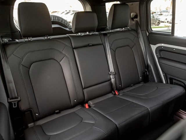 2026 Land Rover Defender 110 S