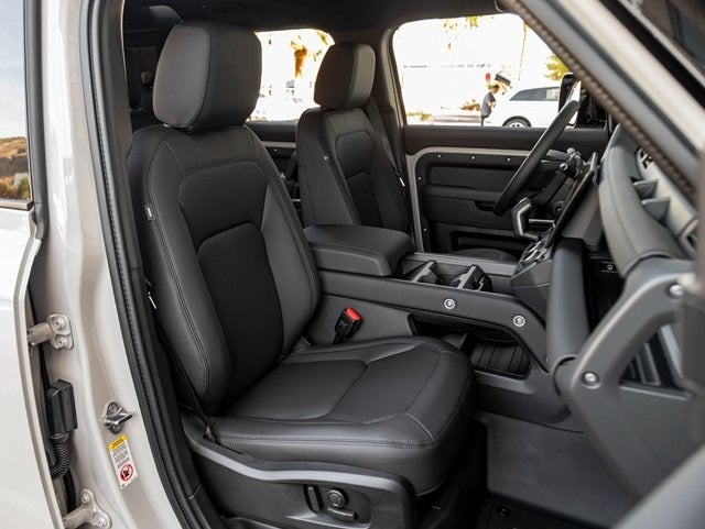 2026 Land Rover Defender 110 S