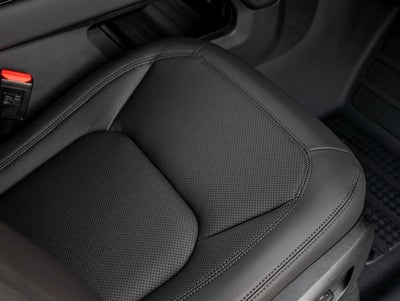 2026 Land Rover Defender 110 S