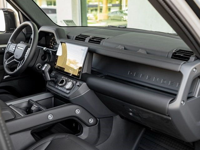 2026 Land Rover Defender 110 S