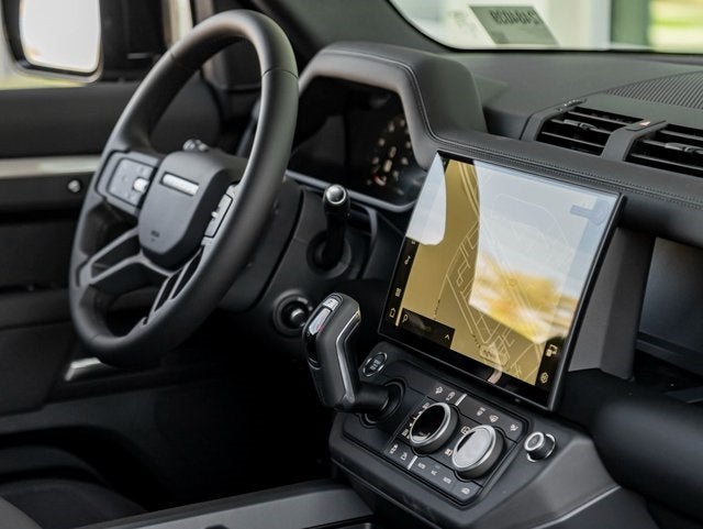 2026 Land Rover Defender 110 S