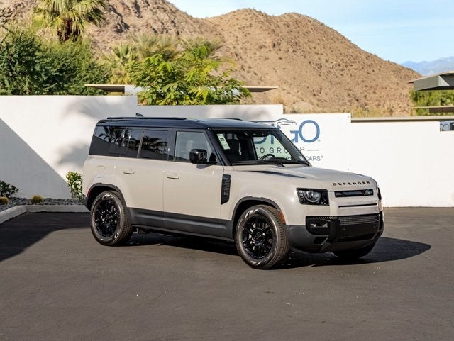 2026 Land Rover Defender 110 S