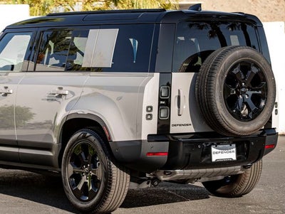 2026 Land Rover Defender 110 S