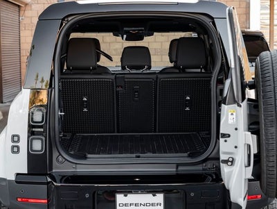 2026 Land Rover Defender 110 S
