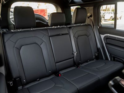 2026 Land Rover Defender 110 S