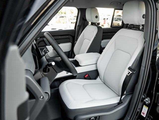 2025 Land Rover Defender 130 S