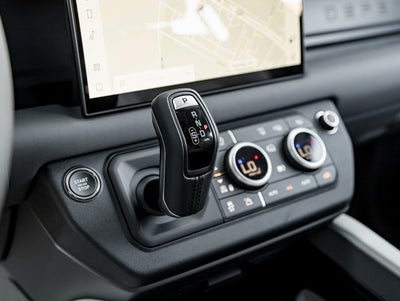 2025 Land Rover Defender 130 S