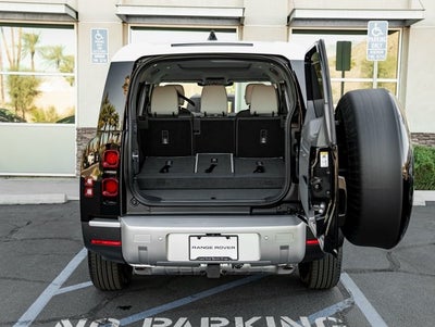 2025 Land Rover Defender 130 S