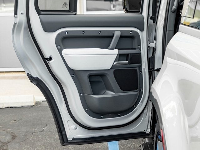 2026 Land Rover Defender 130 S