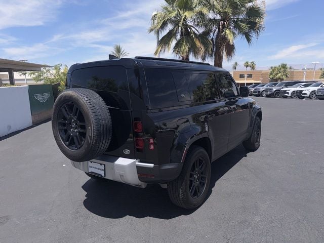 2023 Land Rover Defender 110 Standard
