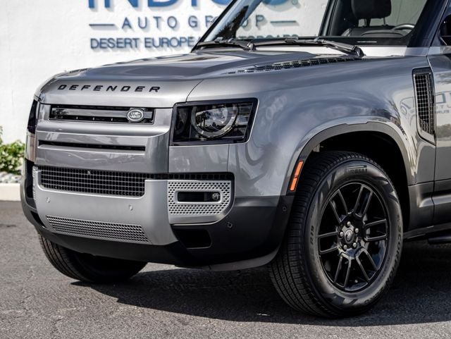 2023 Land Rover Defender 90 SE