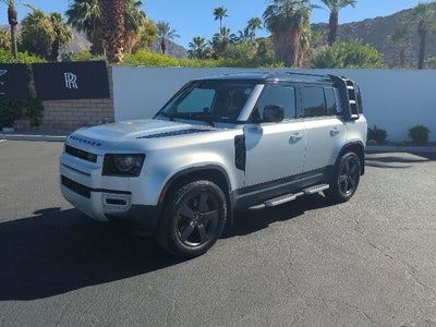2023 Land Rover Defender 110 SE
