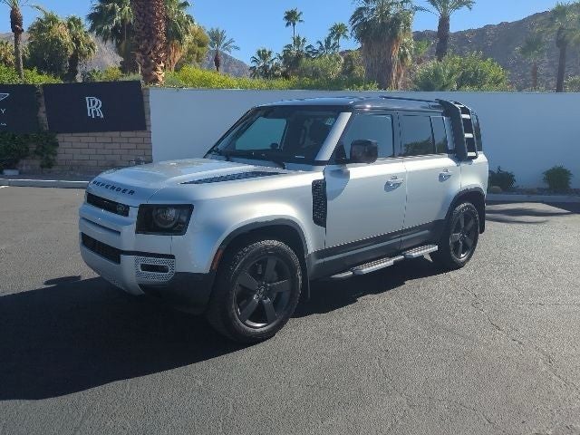 2023 Land Rover Defender 110 SE