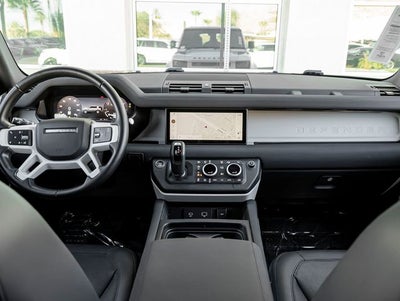 2023 Land Rover Defender 110 SE