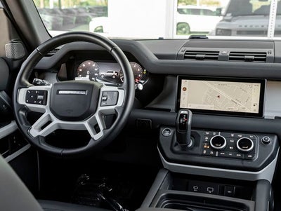 2023 Land Rover Defender 110 SE