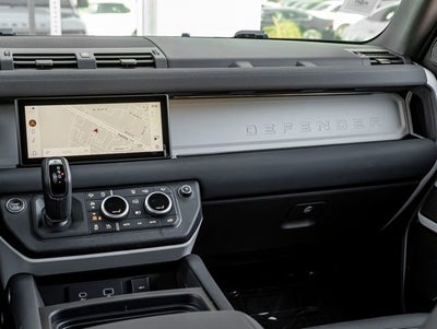 2023 Land Rover Defender 110 SE