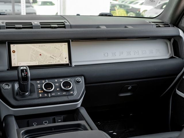 2023 Land Rover Defender 110 SE
