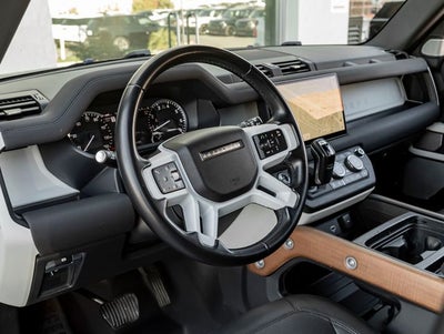 2023 Land Rover Defender 130 SE
