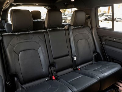 2023 Land Rover Defender 130 SE