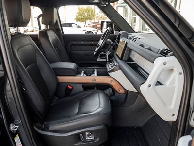 2023 Land Rover Defender 130 SE