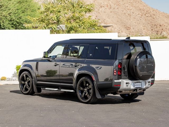2023 Land Rover Defender 130 SE