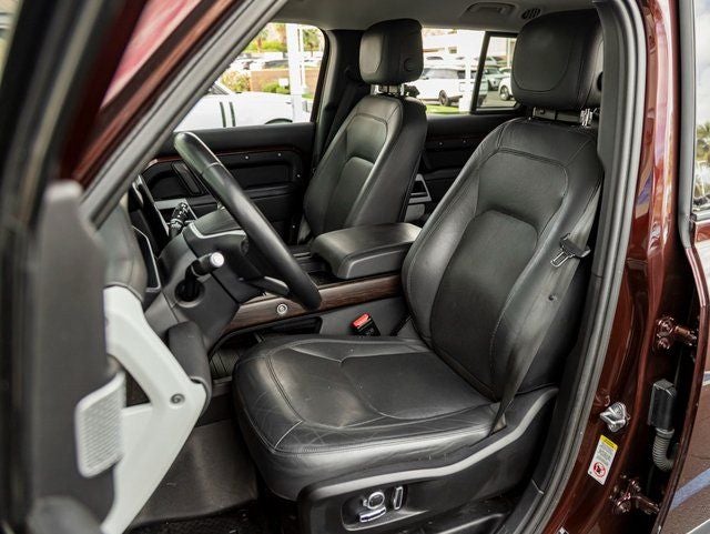 2023 Land Rover Defender 130 First Edition