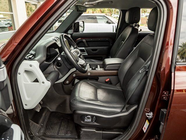 2023 Land Rover Defender 130 First Edition