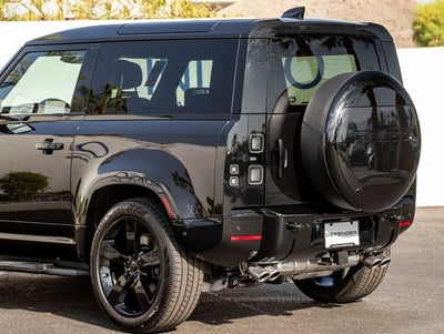 2026 Land Rover Defender 90 V8