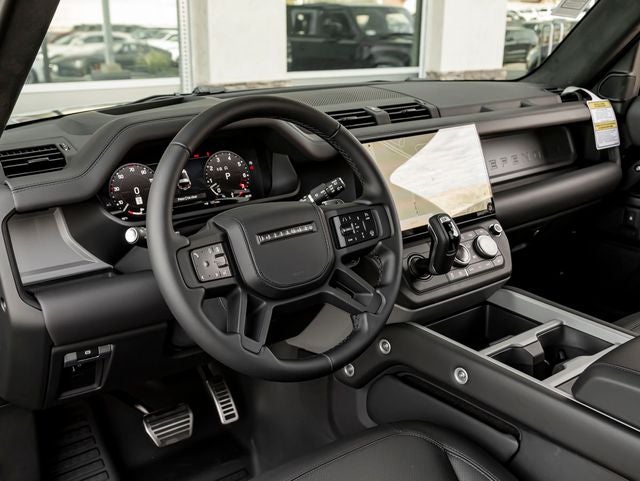 2026 Land Rover Defender 90 V8