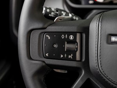2026 Land Rover Defender 90 V8