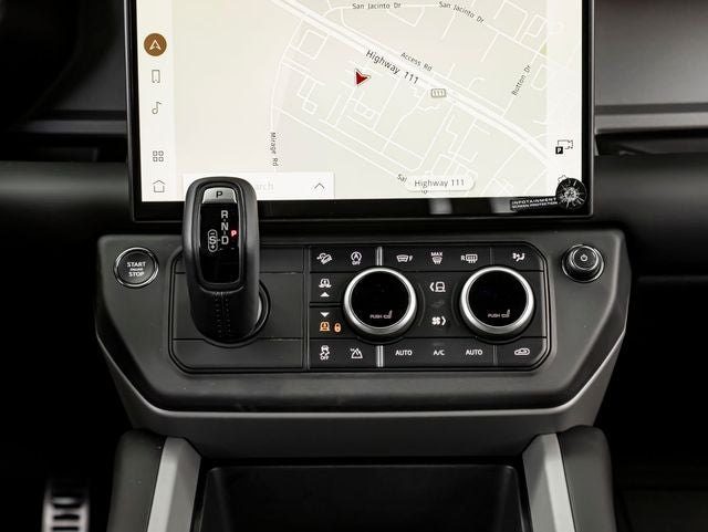 2026 Land Rover Defender 90 V8