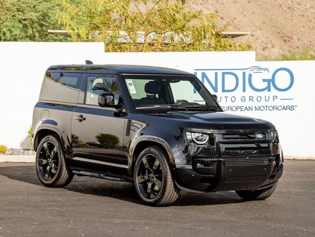 2026 Land Rover Defender 90 V8