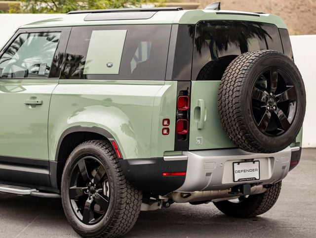 2023 Land Rover Defender 90 75th Edition