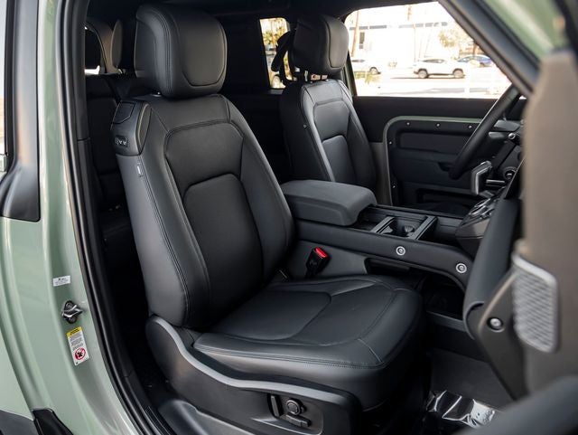 2023 Land Rover Defender 90 75th Edition