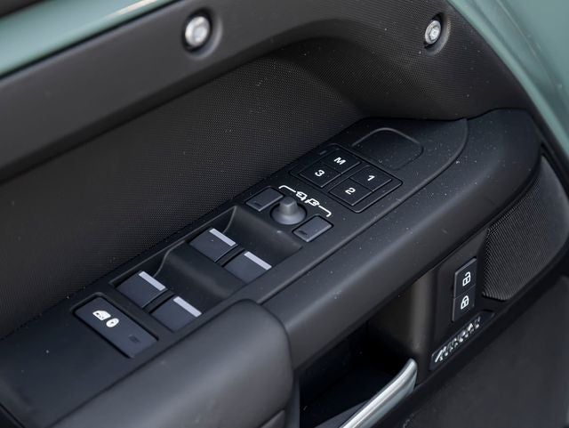2026 Land Rover Defender 110 Trophy Edition Keswick