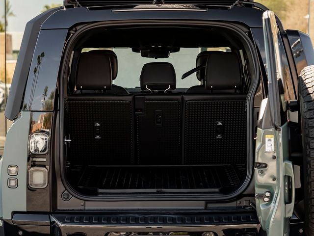 2026 Land Rover Defender 110 Trophy Edition Keswick