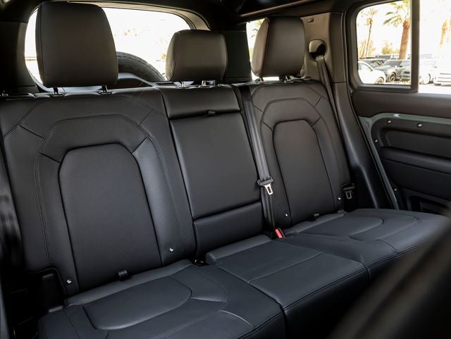 2026 Land Rover Defender 110 Trophy Edition Keswick