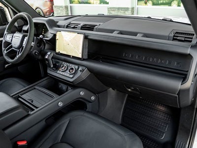 2023 Land Rover Defender 110 V8