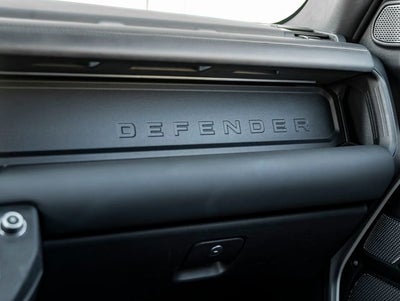 2023 Land Rover Defender 110 V8