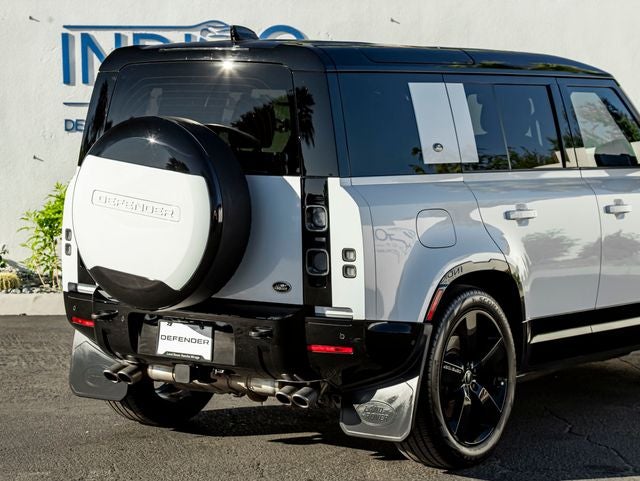 2023 Land Rover Defender 110 V8