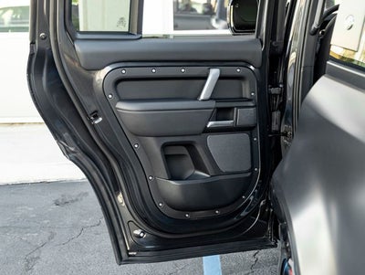 2024 Land Rover Defender 110 Carpathian Edition