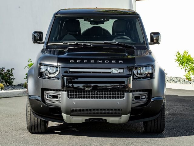 2024 Land Rover Defender 110 Carpathian Edition