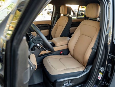 2026 Land Rover Defender 130 V8